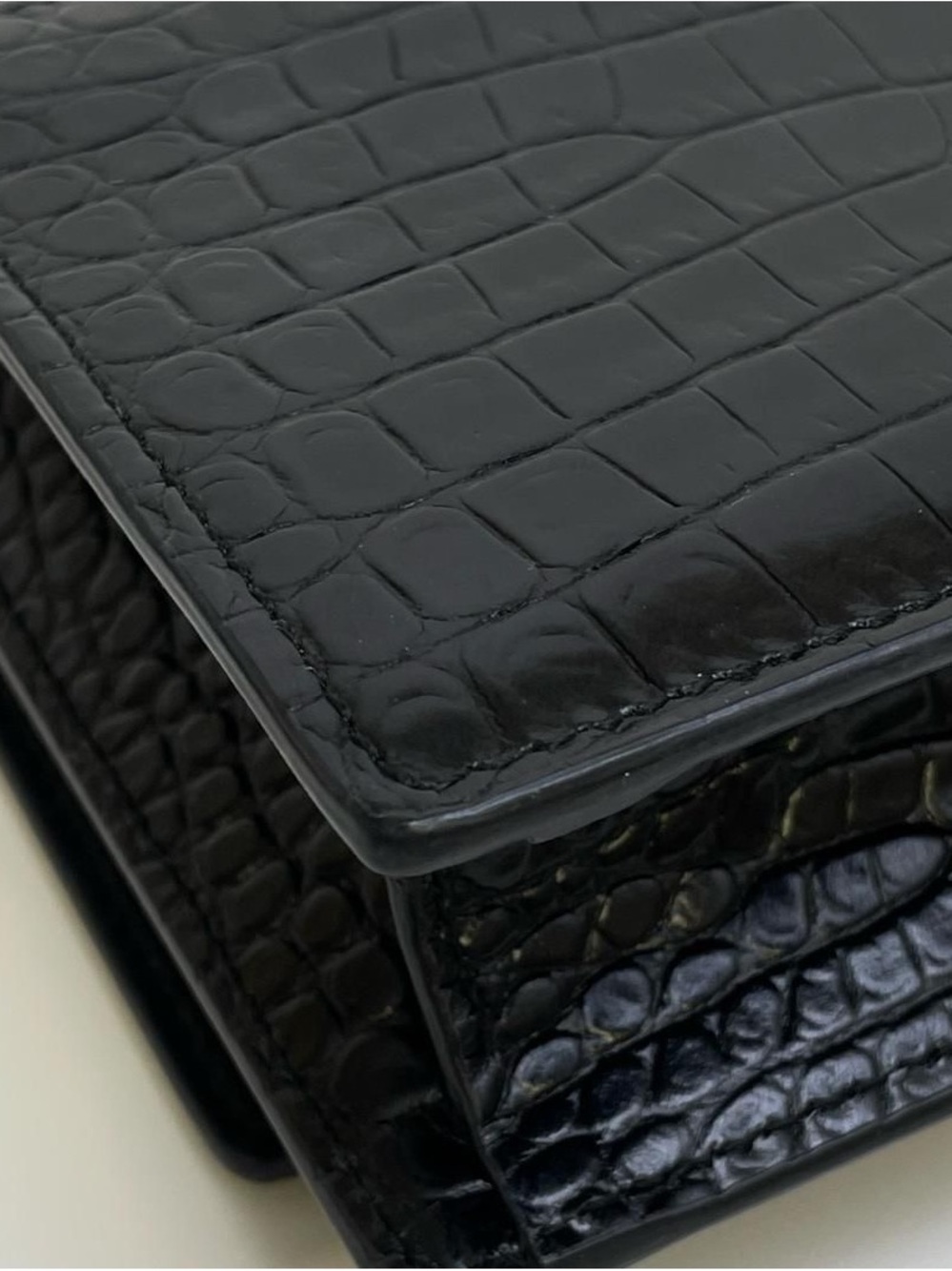 Saint Laurent Black Croc-Embossed Chain Crossbody Bag with Silver YSL Logo - Picture 5 of 6
